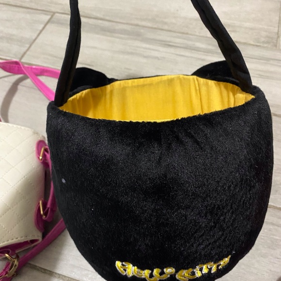 Hello kitty bundle. - Picture 5 of 6